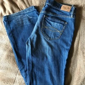 Abercrombie & Fitch “Emma” Perfect Stretch Jeans